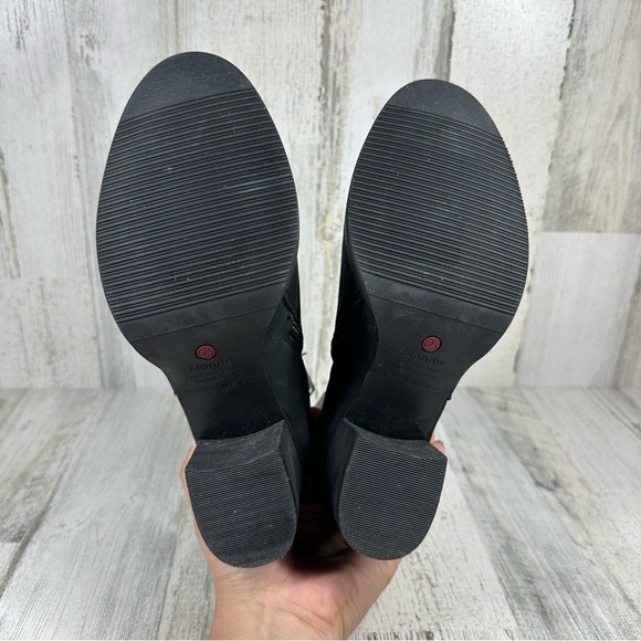 Blondo Noa Waterproof Nubuck Suede Block Heel Women's Bootie #1145 - Picture 11 of 11